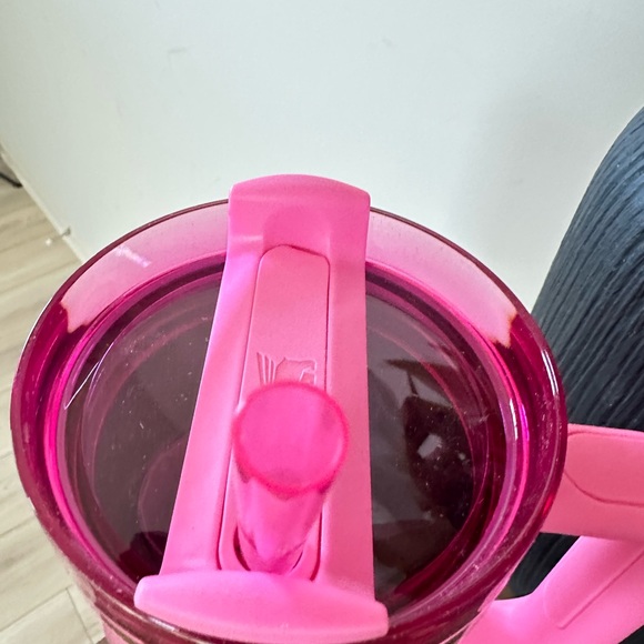 stanley wicked galinda 40 oz - Picture 3 of 4